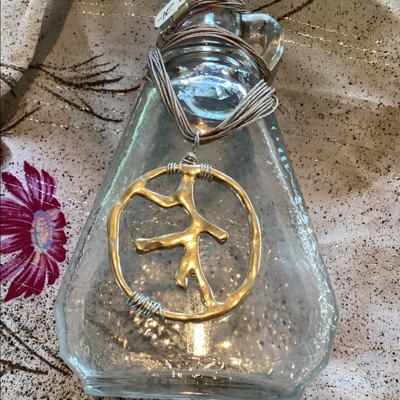 Necklace - Picture 5 of 6